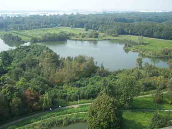 Uitzicht-Toren Poeltje Van Stijn tussen Kleine en Amstelveense poel<br><br> 2660_Uitzicht_vanaf_Urbanustoren_2414.jpg