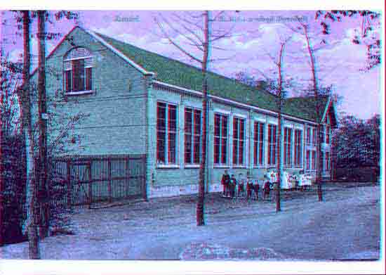 Oude-Opnames Patronaatsgebouw op de Noorddammerlaan - ca.1900<br><br> 8000_Historisch_Bovenkerk_Patronaatsgebouw_ca1900.jpg