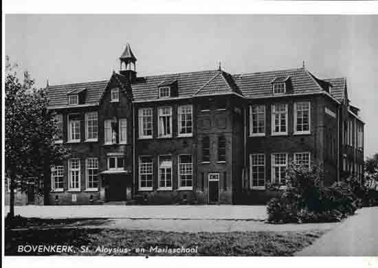 Oude-Opnames R.K. St.Aloysius en Maria school aan de<br>Legmeerdijk (vh Luwte) - 1950<br><br> 8040_Historisch_Bovenkerk_School_1950.jpg