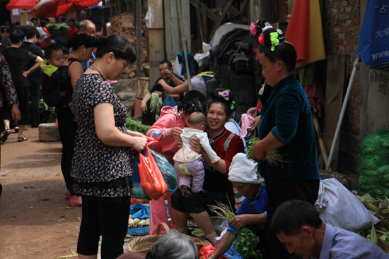 Kaili Miao markt in Kaili<br><br> 0090_1277.jpg