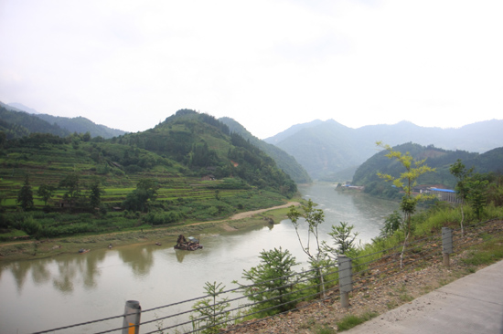 Chengyang Op weg naar Longji<br><br> 1510_2147.jpg