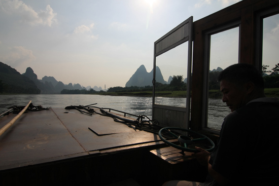 Yangshuo1 Boottocht op Li River - Yangshuo<br><br> 2000_2504.jpg