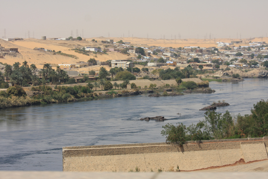 Mut Eerste blik op de Nijl 1230-Op-weg-naar-Aswan-3212.jpg