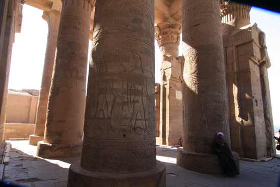 Kom-Ombo Sobek en Haroeris tempel<br>Kom Ombo 1990-Kom-Ombo-Temple-of-Sobek-and-Haroeris-3984.jpg