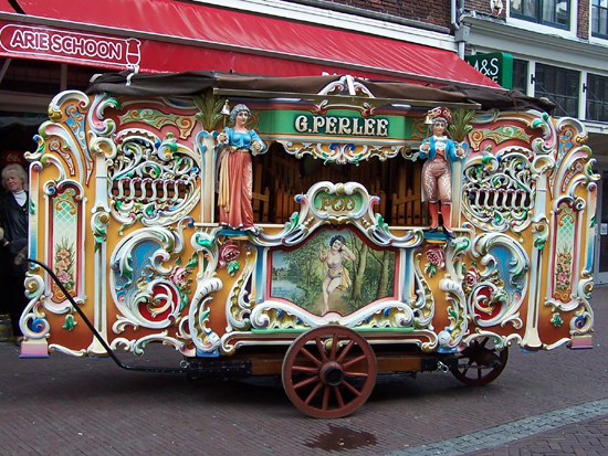 Stadsfeest2004 Hoorn<br>Stadsfeest met draaiorgels 1621-Hoorn-straatorgels.jpg