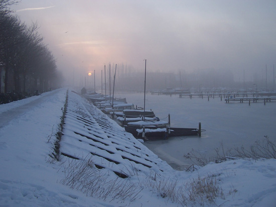 Min12 Zonsopgang met mist vanaf IJsselmeer 230_4887.jpg