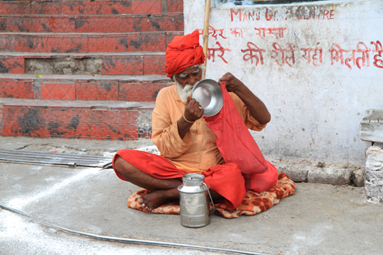 Jammu Holy man - Streetlife <br><br> 0480-Jammu-Kashmir-2830.jpg