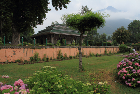 Srinagar2 <br><br> 1060-Shaliman-Bagh-tuin-Srinagar-3304.jpg