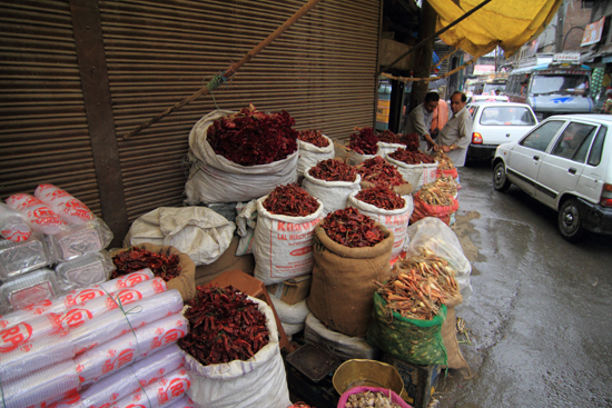 Srinagar2 Winkelcentrum<br>Snrinagar centrum<br><br> 1160-Srinagar-City-3364.jpg