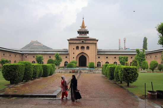 Srinagar2 Jama Masjid Moskee<br>in het centrum van Srinagar<br><br> 1180-Jam-Masjid-Srinagar-3373.jpg