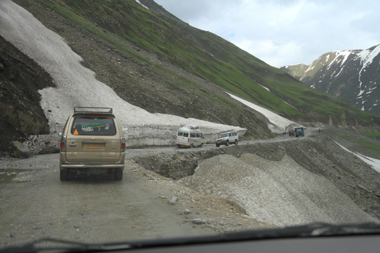 Zoji-La Opnieuw enkele gletschers<br><br> 1680-Zoji-La-Pass-Kashmir-Ladakh-3737.jpg