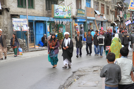 Kargil Streetlife <br><br> 1870-Kargil-Ladakh-3909.jpg