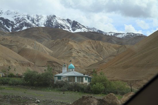 Lamayuru1 Moskee in the middle of nowhere<br><br> 2090-Naar-Lamayuru-Ladakh-4009.jpg