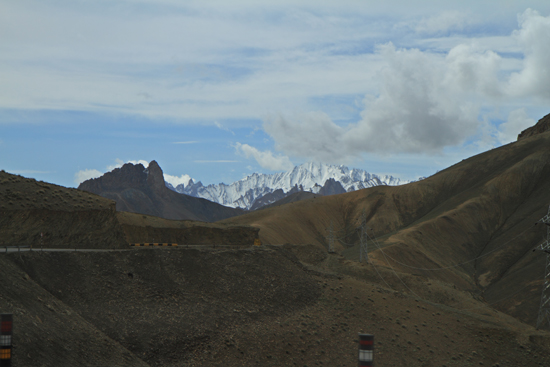 Lamayuru1 Imposant landschap<br><br> 2110-Naar-Lamayuru-Ladakh-4019.jpg