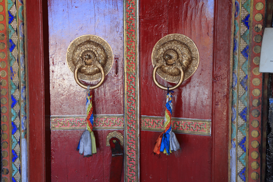Matho Mooie toegangsdeuren<br><br> 3470-Spituk-klooster-Ladakh-4922.jpg