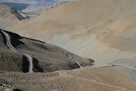 Khardung-La Op weg naar de Khardung La pas<br><br> 3520-Khardung-La-Pass-Ladakh-4958.jpg