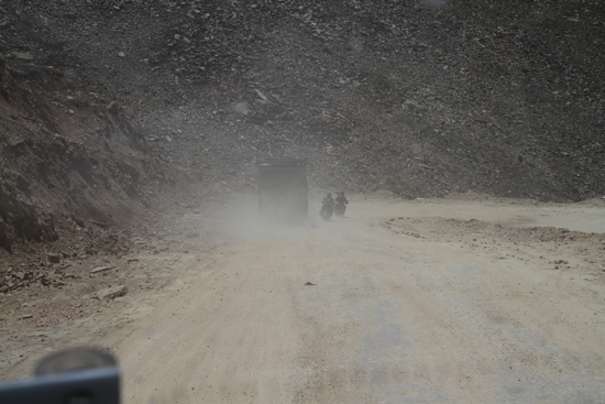 Khardung-La Beetje stoffig<br><br> 3830-Khardung-La-Pass-Ladakh-5102.jpg