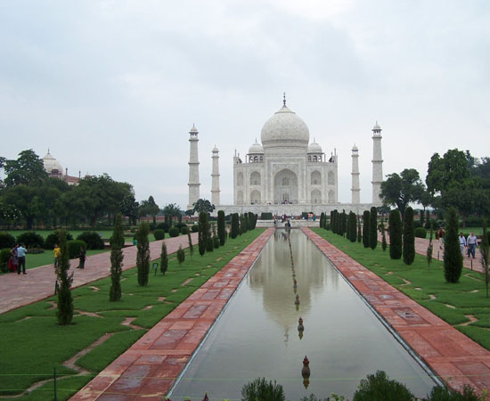 Agra Agra: Onbetwist hoogtepunt: de Taj Mahal (1631-1654) 100_3897.jpg