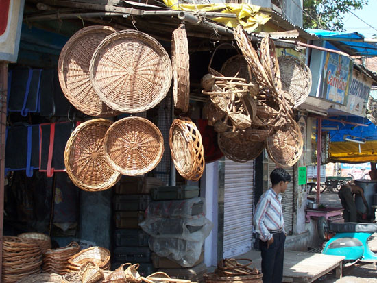 Varanasi2 Mandenverkoper 100_4463.jpg