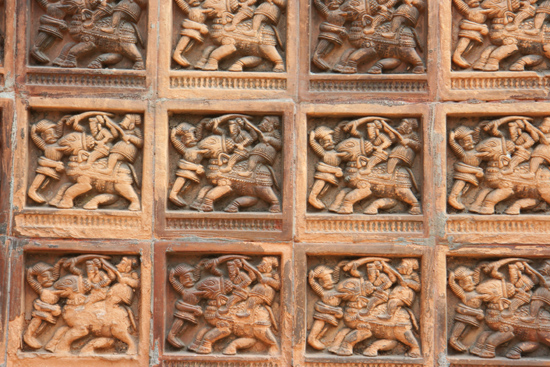 Kolkata1 Wood-carving on door of bank office Houtsnijwerk op deur van bankgebouw 1460_2921.jpg