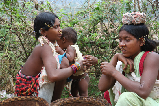 Adivasi-Tour3 Adivasi with beautiful jewelry Adivasi met schitterende sieraden 2560_4803.jpg