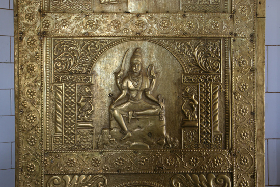 Koraput Jagannath TempleBronze door Prachtige bronzen deur 3420_5624.jpg