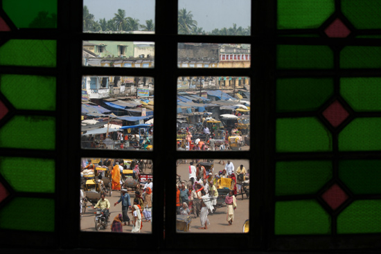 Puri View from the roof of Raghunandan Library Uitzichten vanaf het dak van de Raghunandan Library 3700_5878.jpg