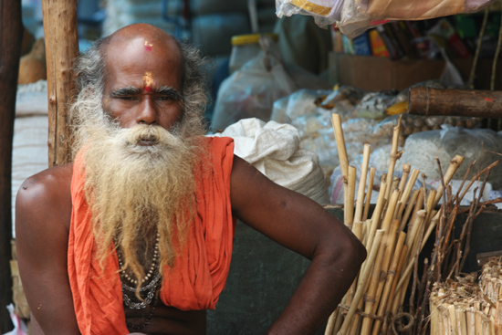 Puri Puri - Jagannath Hindu TempleHoly man Puri - Jagannath Hindu Temple 3730_5889.jpg