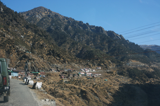 Gangtok De zon begon door te breken<br><br> 0900_3924.jpg