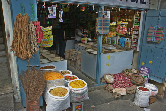 Kalimpong Winkel in het centrum van Kalimpong<br><br> 1140_4069.jpg