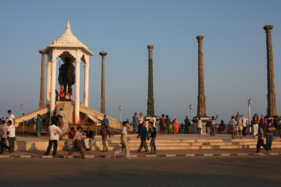 Pondicherry Gandhi Memorial op de boulevard IMG_6411.jpg