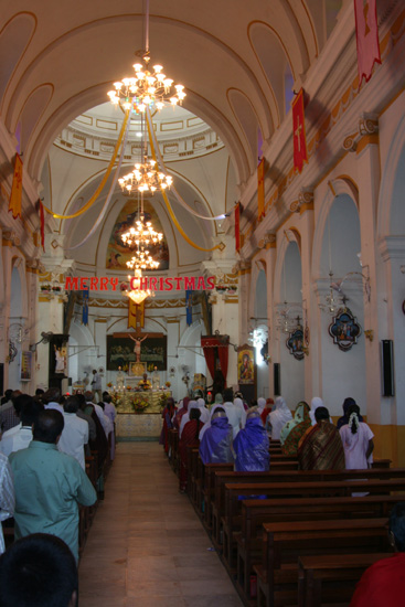 Pondicherry Merry Christmas 2005 IMG_6424.jpg