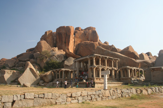 Hampi Combinatie van natuur en cultuur maakt Hampi heel bijzonder IMG_8797.jpg