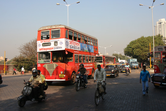 Mumbai De dubbeldekkers rijden nog steeds in Mumbai IMG_9481.jpg