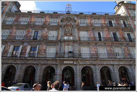 Madrid01 Plaza Mayor 0040_6200.jpg