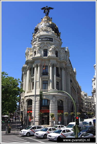 Madrid05 Edificio Metr�polis at Calle Alcal�  0850_6320.jpg