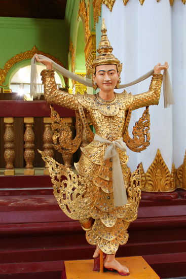 Yangon1 Yangon - Shwedagon pagode   0200_4953.jpg