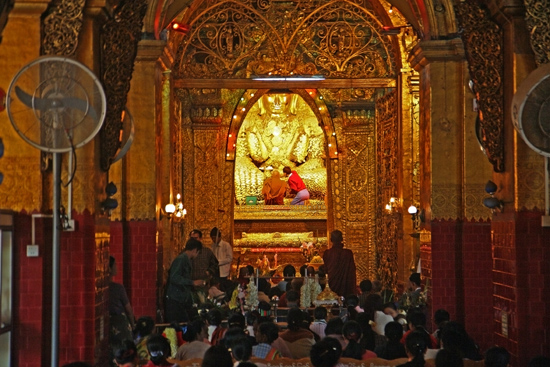 Mandalay Mandalay Mahamuni Paya (Pagode)   0530_5224.jpg