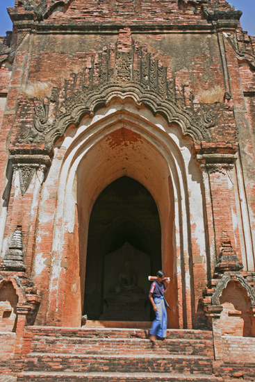 Bagan1 Bagan Gu Byauk Gyi Paya (12e eeuw)   1940_6099.jpg
