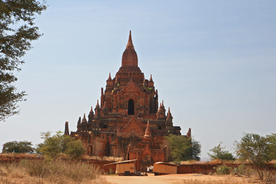 Bagan2 Bagan - Tayok Pye Paya ?  Ik ben los, te veel payas, ik kan me de namen echt niet meer herinneren   2010_6186.jpg