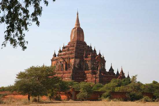 Bagan2 Bagan Honderden pagodes in prachtig landschap   2070_6216.jpg