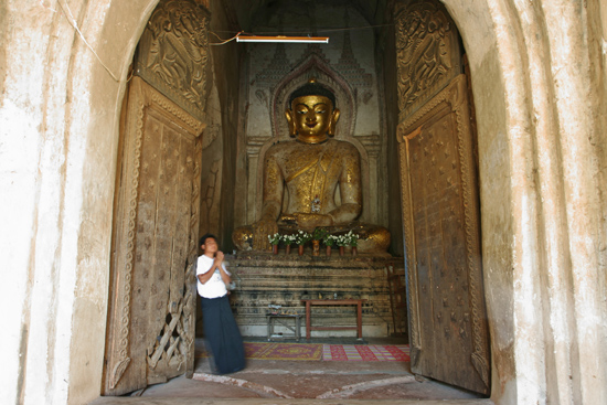 Bagan2 Bagan Honderden pagodes in prachtig landschap   2120_6239.jpg