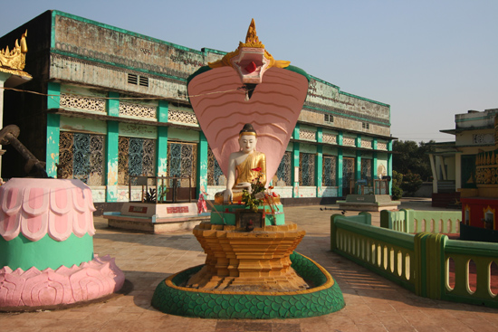 Bago Bago Shwe Madaw Paya pagode   4040_8089.jpg