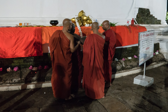 Kataragama Religieus centrum-0940