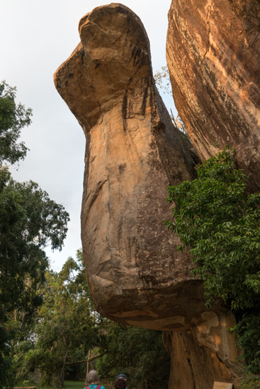 Sigiriya Leeuwenrots Merkwaardig gevormde rotspunt-2660
