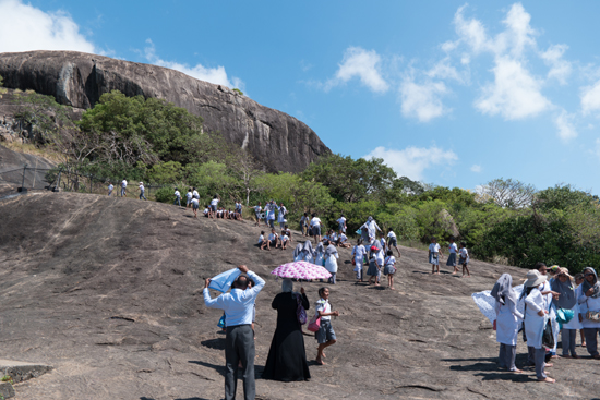 Dambulla Grottempels<br Mooi uitzicht na nieuwe klimpartij-2870