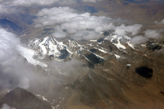 Prachtig uitzicht op de Himalaya tijdens de vlucht  van Kathmandu-Nepal naar Lhasa-Tibet-0720