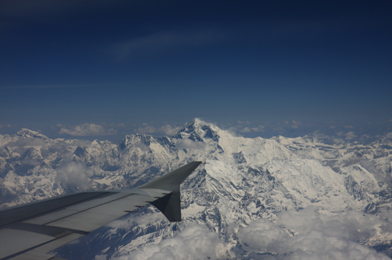 Prachtig uitzicht op de Himalaya tijdens de vlucht  van Kathmandu-Nepal naar Lhasa-Tibet-0860