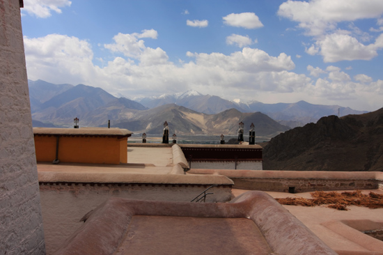 Drepung klooster - 8 km ten westen van Lhasa. Een van de grootste kloosters ter wereld (1416)-1090